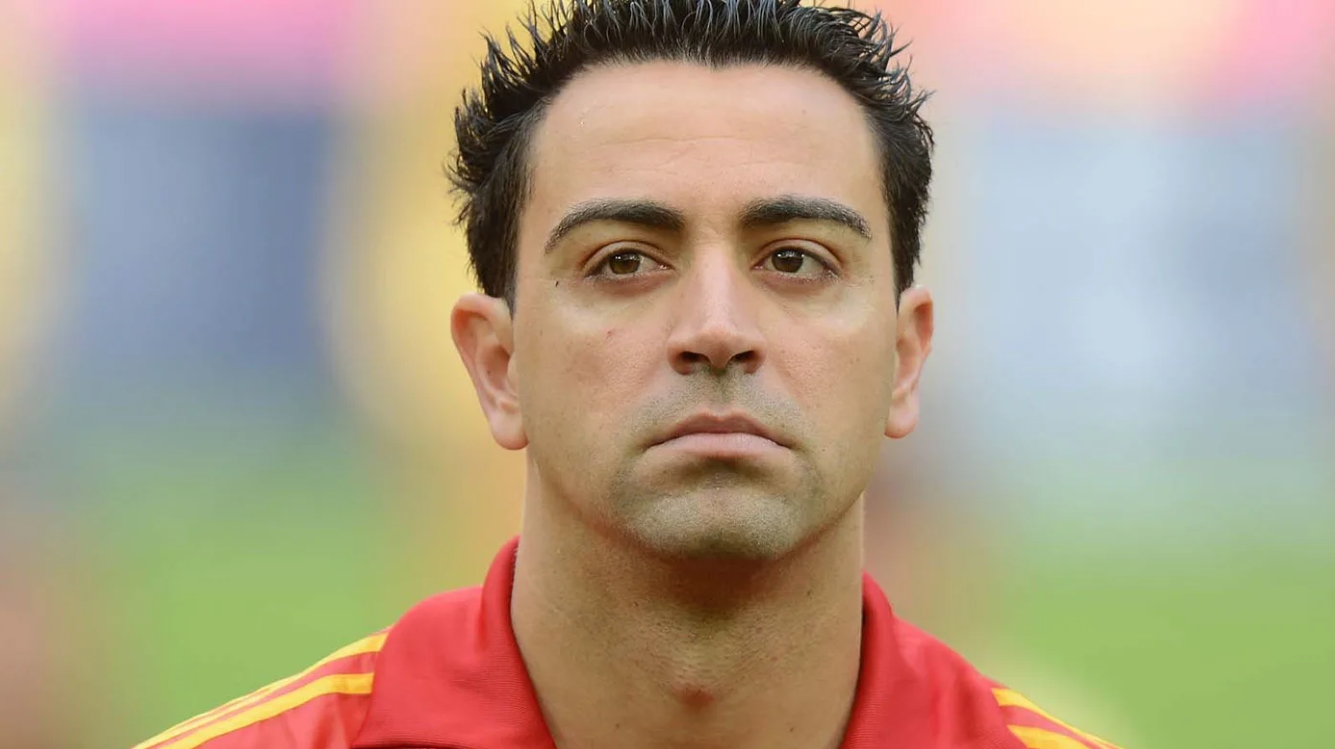 Xavi özünü Messi və Ronaldo ilə müqayisə etməməsinin səbəbini izah edir